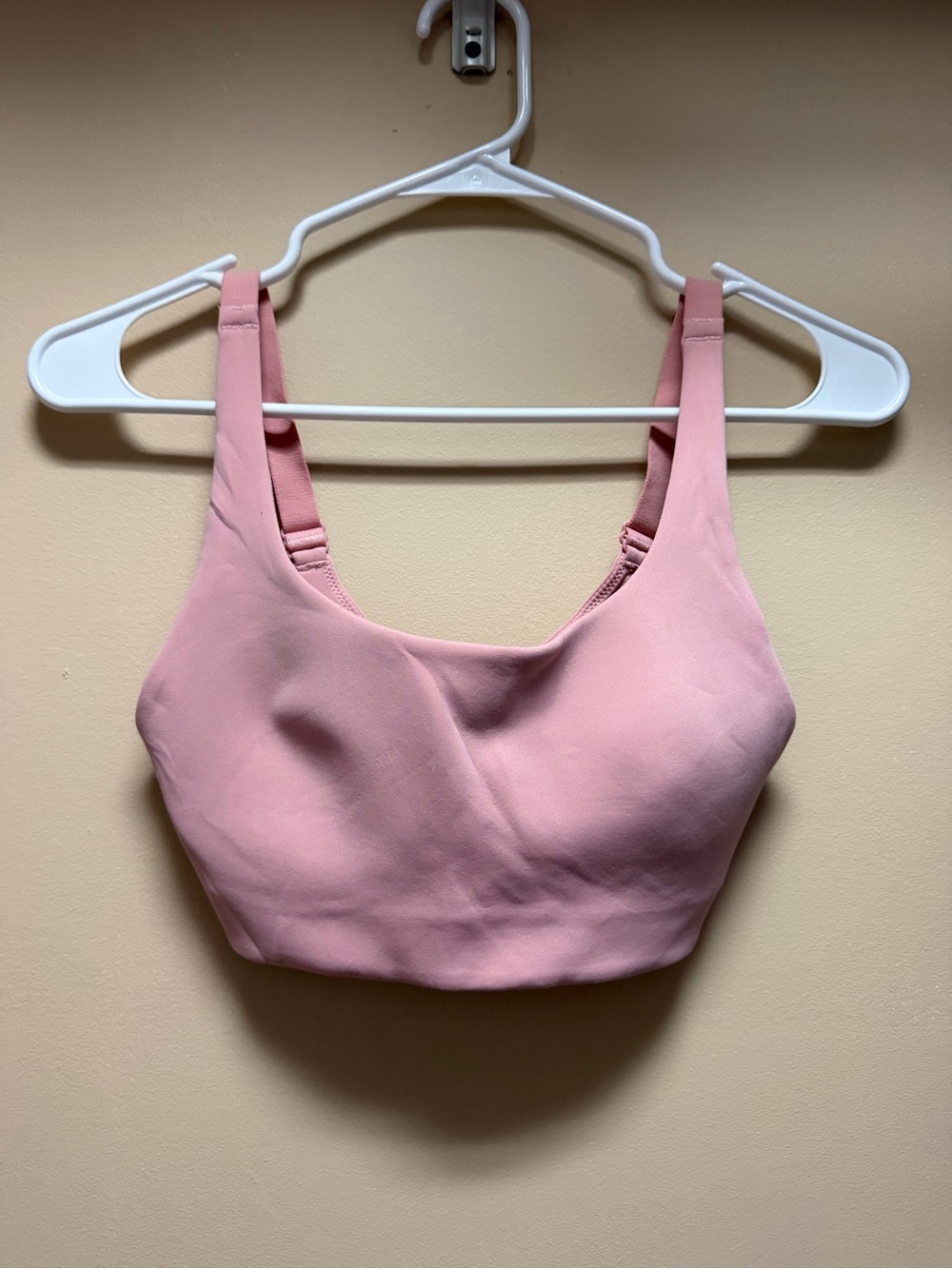 Lululemon Size 4 - Pink  Sports Bra